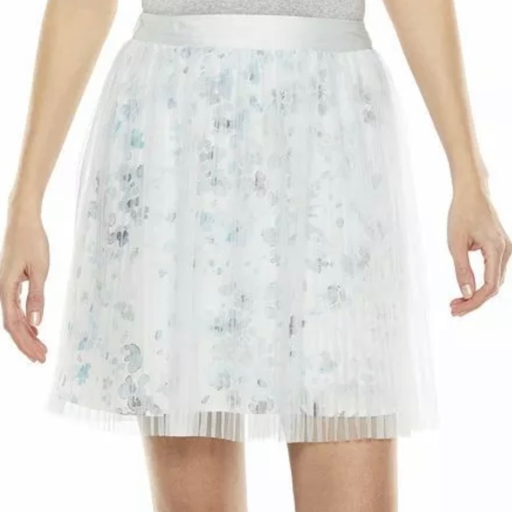 LC Lauren Conrad Pretty in Pleats Mesh Mini Skirt